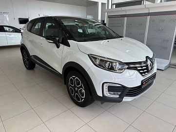 Renault Kaptur, 2021г., передний привод, вариатор