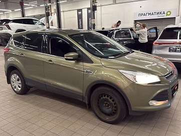 Ford Kuga, 2013г., передний привод, механика