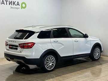 Lada (ВАЗ) Vesta, 2019г., передний привод, механика