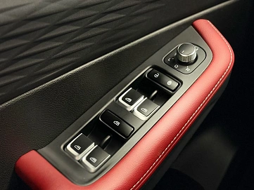 Geely Coolray, 2024г., передний привод, робот