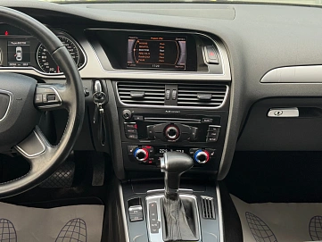 Audi A4, 2012г., передний привод, вариатор
