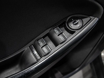 Ford Focus, 2012г., передний привод, механика