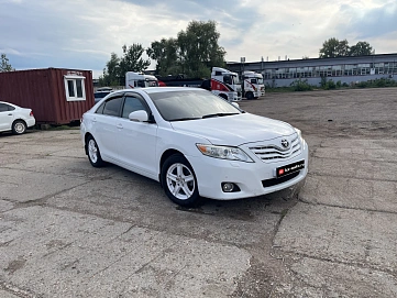 Toyota Camry, 2009г, передний привод, автомат