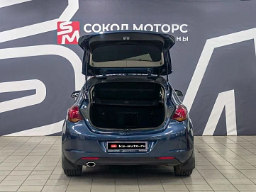 Opel Astra, 2010г., передний привод, автомат