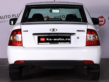 Lada (ВАЗ) Priora, 2014г, передний привод, механика