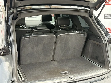 Audi Q7, 2007г., передний привод, автомат