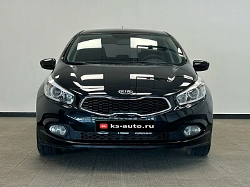 Kia Ceed, 2012г., передний привод, автомат