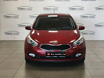 Kia Ceed, 2014г., передний привод, автомат