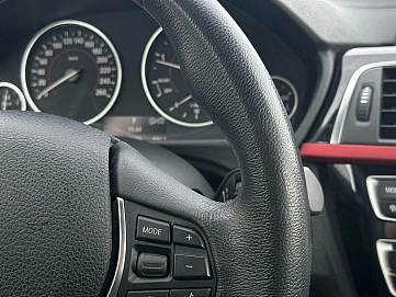 BMW 3 серии, 2018г., задний привод, автомат
