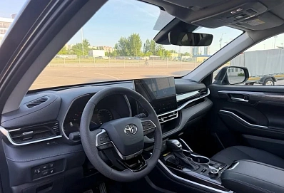Toyota Highlander, 2026г., полный привод, автомат