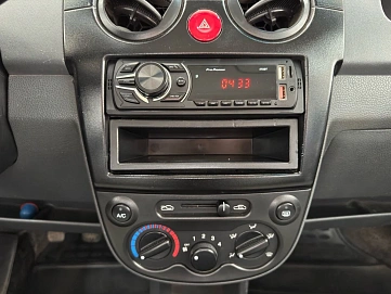 Chevrolet Spark, 2008г., передний привод, механика