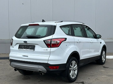 Ford Kuga, 2018г., полный привод, автомат