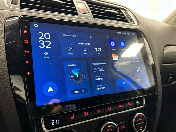 Volkswagen Jetta, 2014г., передний привод, механика