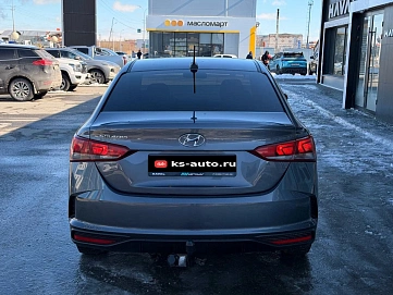 Hyundai Solaris, 2022г., передний привод, автомат