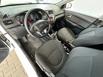 Kia Rio, 2013г., передний привод, механика