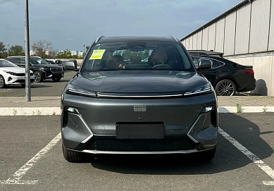 Geely Galaxy Starship 7, 2026г, передний привод, автомат