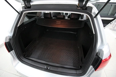 Volkswagen Passat, 2013г., передний привод, робот