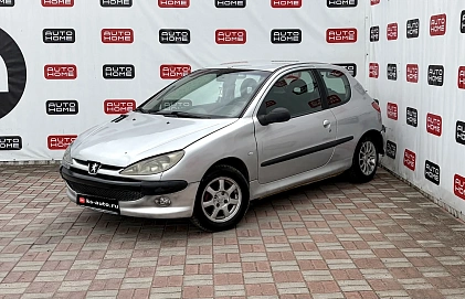 Peugeot 206, 2003г., передний привод, автомат