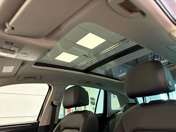 Volkswagen Tiguan, 2017г., полный привод, робот