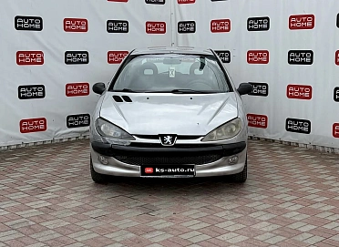 Peugeot 206, 2003г., передний привод, автомат
