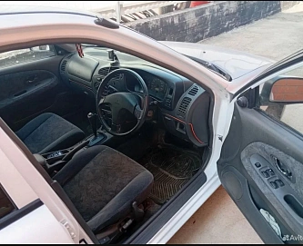Mitsubishi Lancer, 1999г., передний привод, автомат