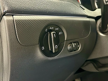 Volkswagen Jetta, 2014г., передний привод, механика