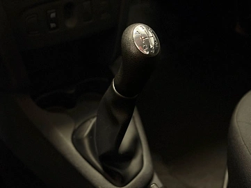 Renault Sandero, 2019г., передний привод, механика