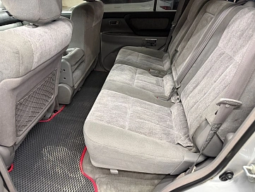 Toyota Land Cruiser, 2006г., полный привод, механика