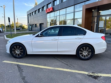 BMW 3 серии, 2013г., задний привод, автомат