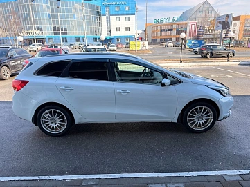 Kia Ceed, 2013г., передний привод, автомат
