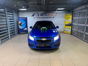 Chevrolet Cruze, 2009г., передний привод, автомат