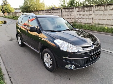 Citroen C-Crosser, 2011г., передний привод, вариатор
