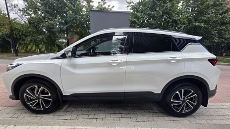 Geely Coolray, 2024г., передний привод, робот