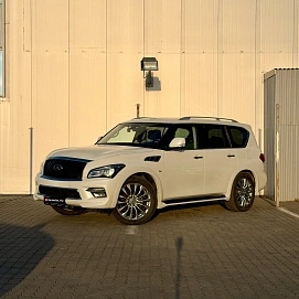 Infiniti QX80, 2017г., полный привод, автомат