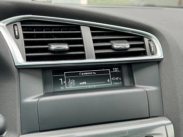 Citroen C4, 2012г, передний привод, автомат