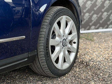 Volkswagen Passat, 2006г., передний привод, автомат