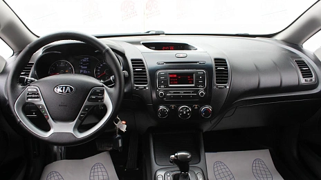 Kia Cerato, 2014г., передний привод, механика