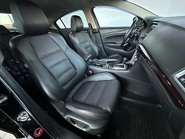 Mazda 6, 2013г., передний привод, автомат