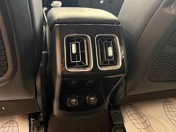 Kia Sorento, 2021г., полный привод, робот