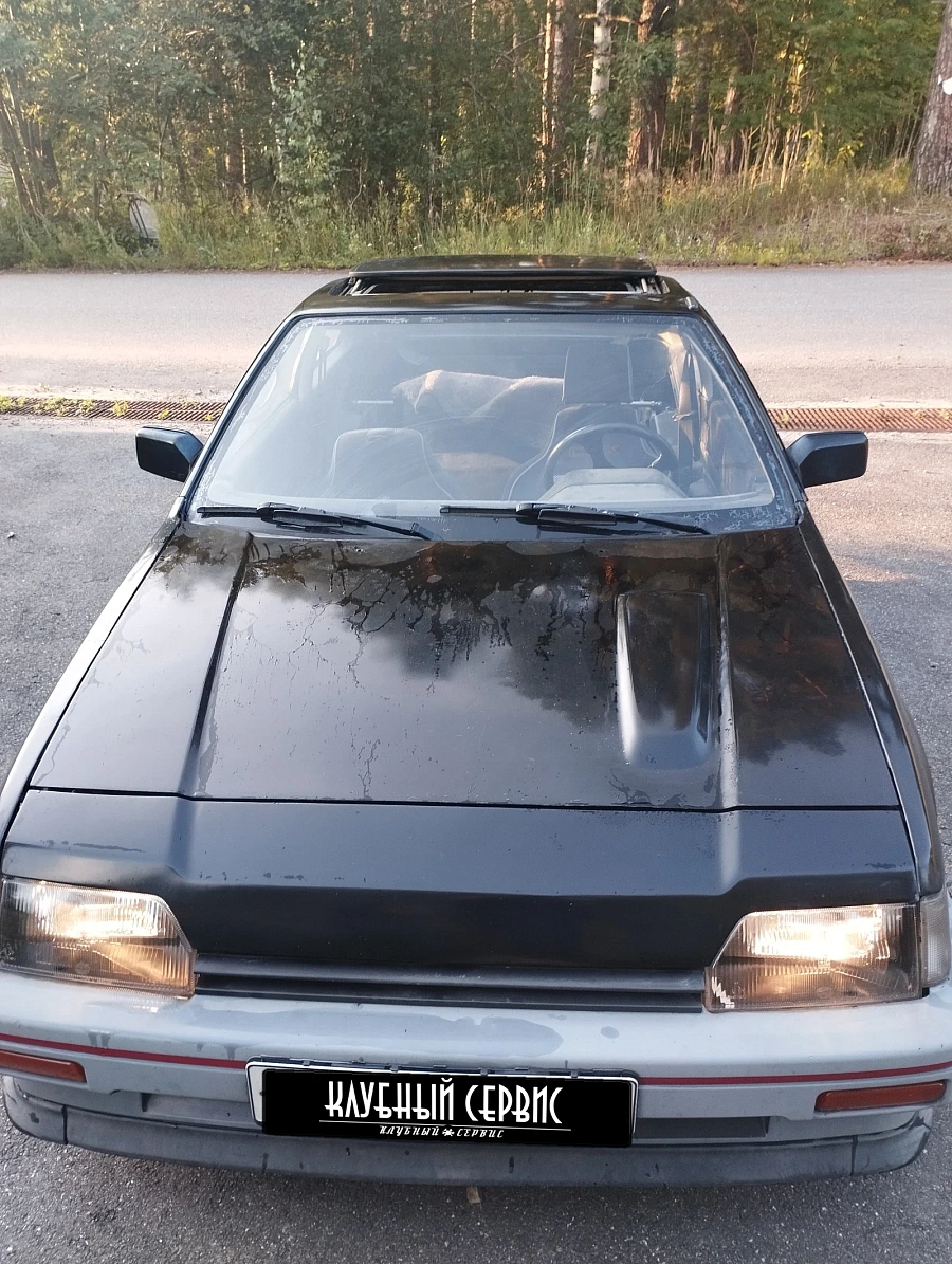 Honda CR-X, 1985г., передний привод, механика