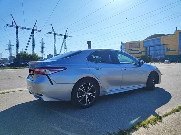 Toyota Camry, 2018г., передний привод, автомат
