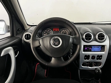 Renault Sandero, 2012г., передний привод, механика