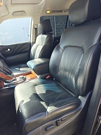 Infiniti QX80, 2016г., полный привод, автомат