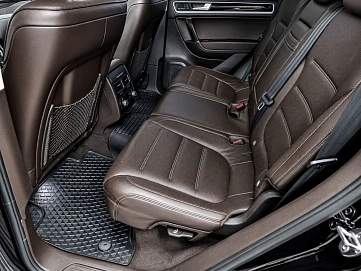 Volkswagen Touareg, 2011г., полный привод, автомат
