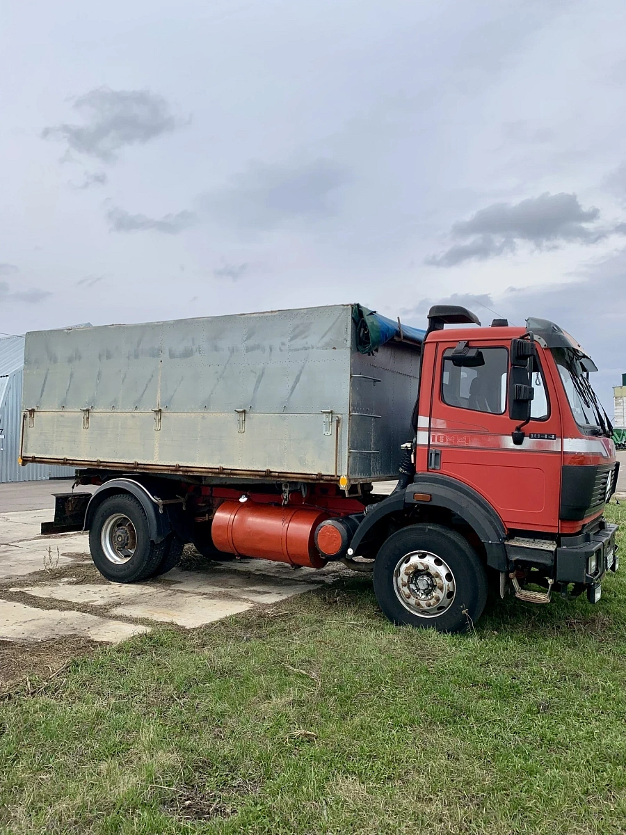 Mercedes Benz SK, 1994г.