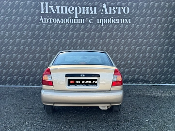 Hyundai Accent, 2002г., передний привод, автомат