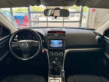 Mazda 6, 2012г., передний привод, механика