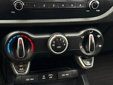 Kia Rio, 2019г., передний привод, автомат