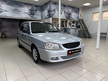 Hyundai Accent, 2008г, передний привод, автомат
