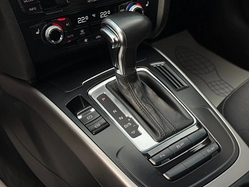 Audi A4, 2012г., передний привод, вариатор